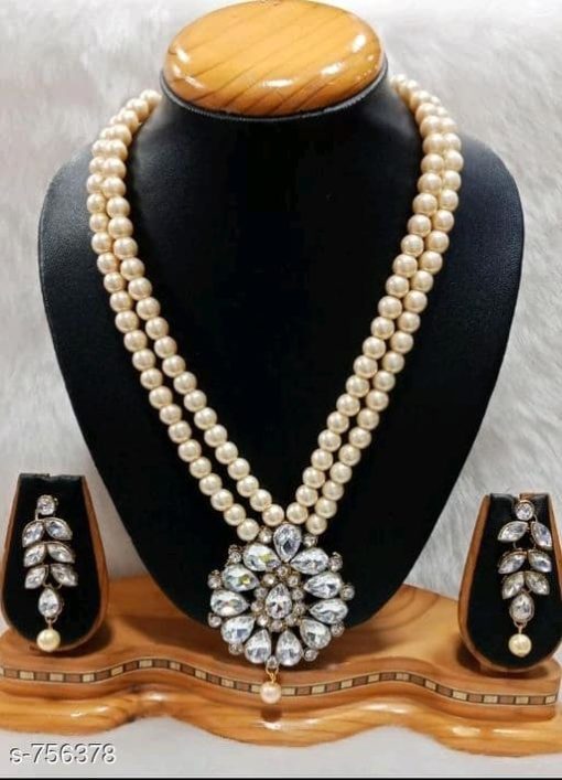 Women's Beaded Kundan Necklace Sets